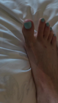Close up Feet Fetish: Painted Toes and Dirty Soles