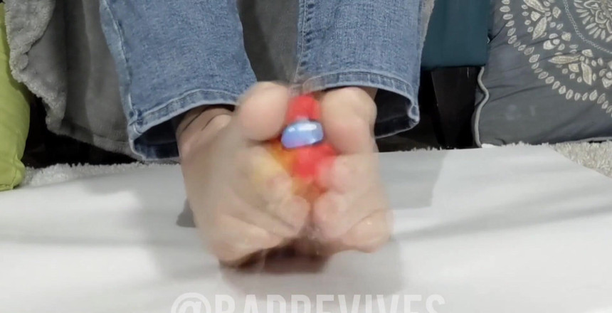 Evelyn Storm: Chúc mừng lễ Phục sinh tình yêu của tôi