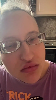 Asmr Chew Sound Effect with Slow Motion - Asmr, Bubble Gum Fetish, Eye Glasses Fetish, Lip Fetish