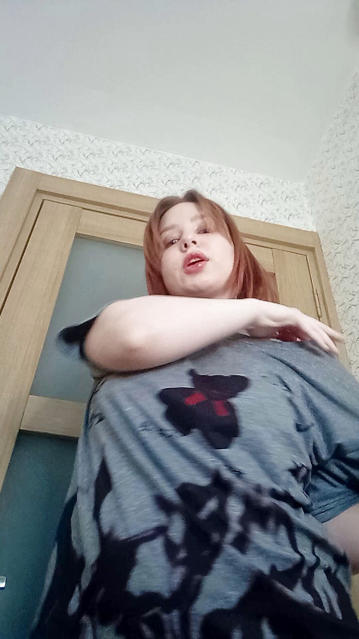 Denise Levi: Tu stai în fața mea și dansez pentru tine