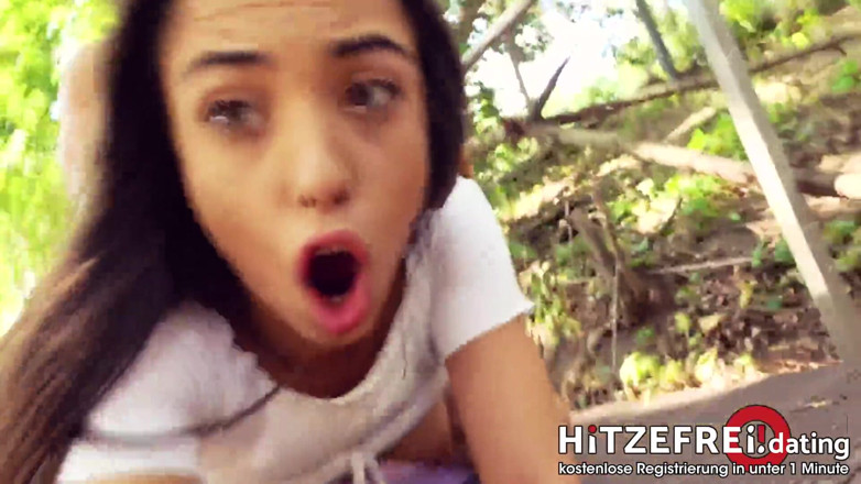 Hitzefrei: Outdoor sex session! Young Anastasia horny on the spot!