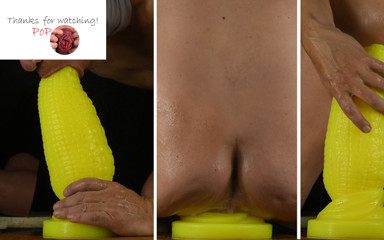 Popoopoop: Popoopoop. Corn Dildo 3xl - Mr Hankey's Toys - Diameter 11.2cm - Deep & Rough in...