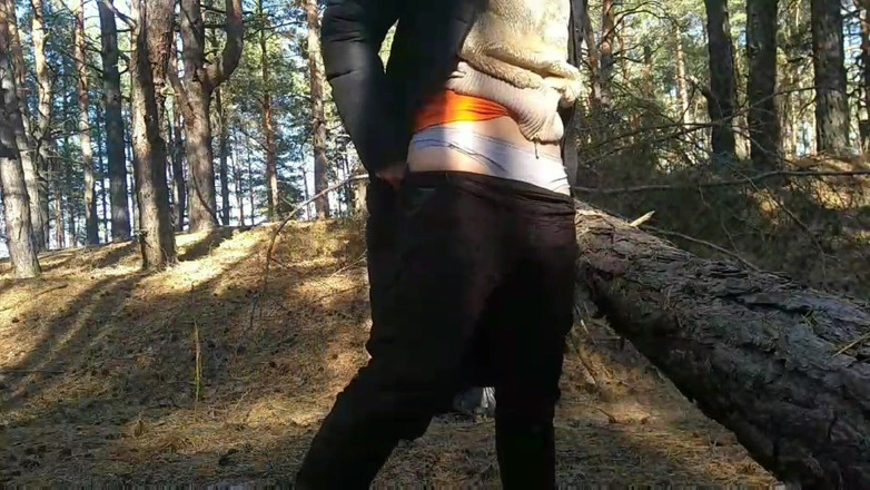 SexyAnka: Hij voedde zijn buurvrouw met sperma en neukte toen in...