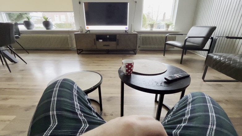 SuperMa22: 내 보지를 기다리는 중... 집에 와서!