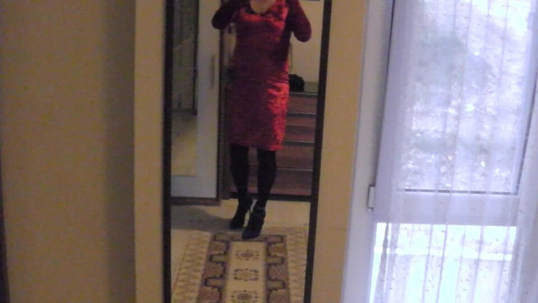 Electrahu: Red Mini Dress