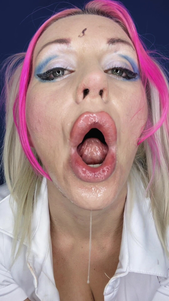 Sultry Silvea: 두꺼운 침로 내 얼굴을 덮는 섹시한 Silvea