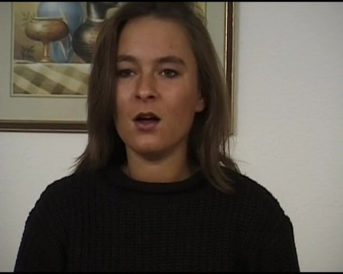 German Homemade: Almanya'dan mükemmel genç kız oyuncu seçmelerinde sutyenini gösteriyor