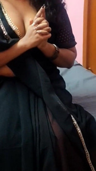 Video rekaman seks tante seksi india dientot habis-habisan - audio lengkap bahasa india