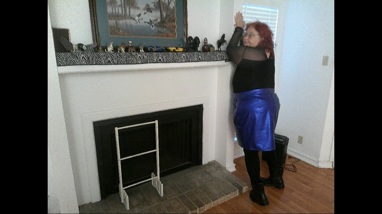 BBW nurse Vicki adventures with friends: Krankenschwester Vicki Modelliert Ihr Sexy Outfit Zum Ende Mit Einem...