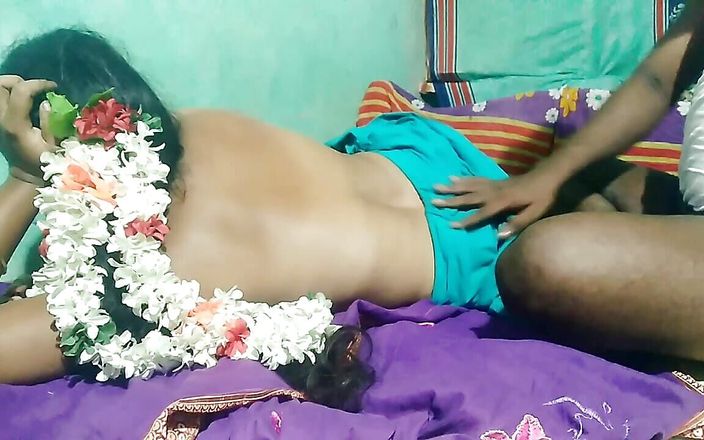Priyanka priya: Desi Aunty Body Oil Massage