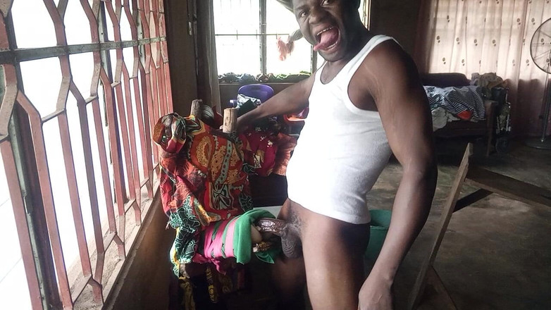 Moviesporn1: 彼女から家に帰るのを待つつもりだ