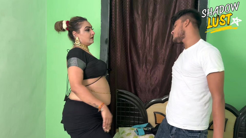 Shadowwife: Hema Rajput miang bercinta tegar India dengan pemandu