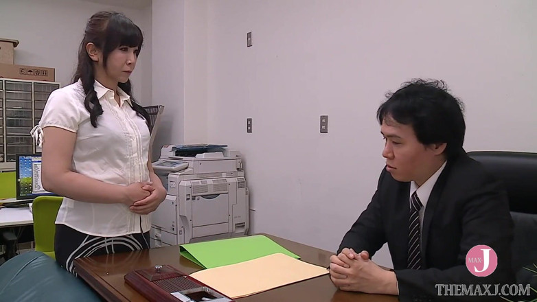 Celebrity Japan: A 40yo stepmom who sucrifices herself to the president of a...