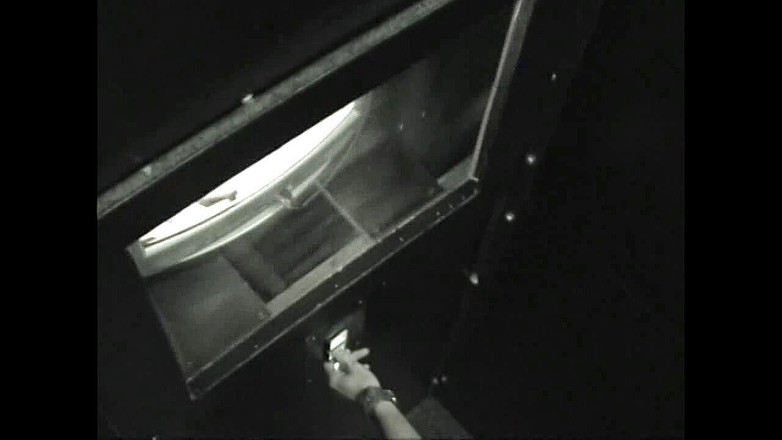 Young straight boy masturbation: सेक्स की दुकान में अकेले सीधे वीर्य के लिए