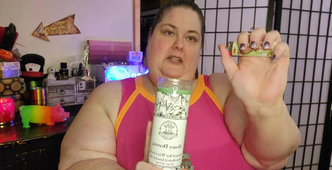 Kitty Delgato: Станьте моєю порося рабинею на жир