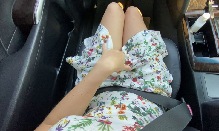 LaylaX: Risky Masturbation in the Backseat of a Taxi