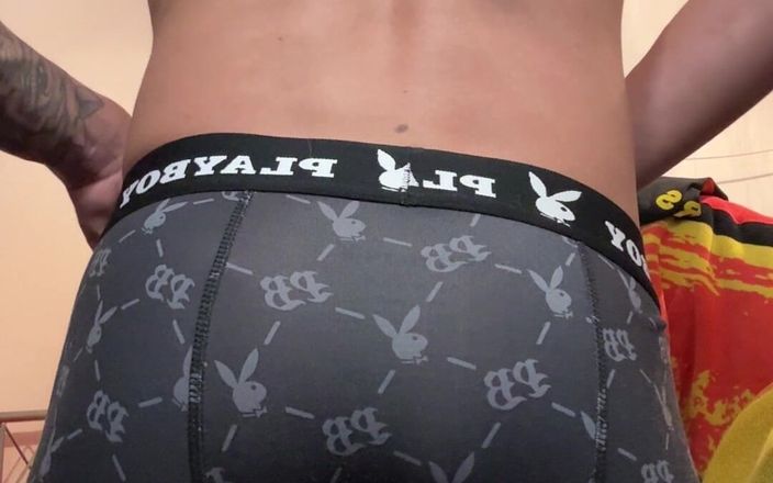 Z twink: Playboy Boxers &amp;amp; Hard Cock