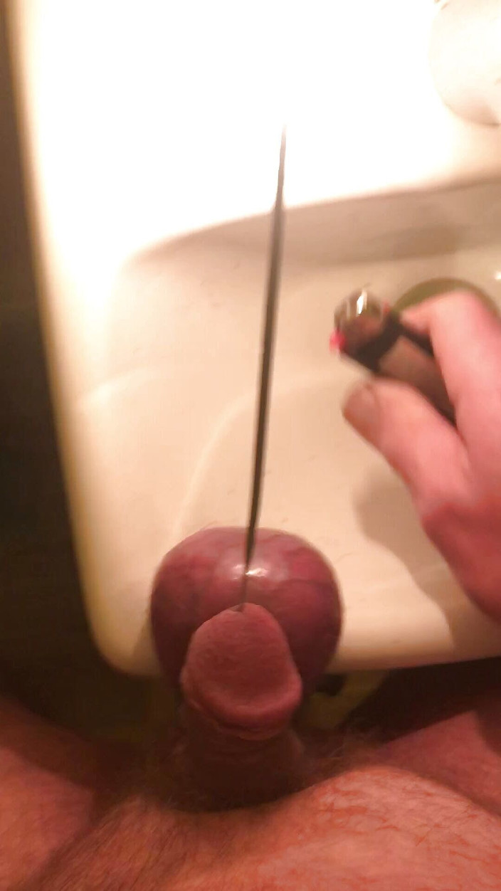 Stuey75: Sclipind uretra