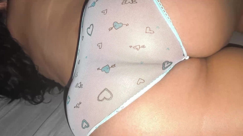 SENSESEX: Saya mengongkek ibu tiri saya sehingga saya pancut ke dalam...