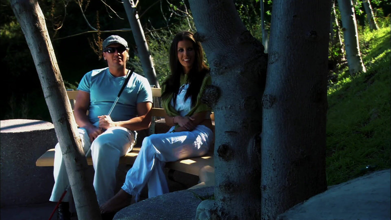 FapFlare: 淫荡的艾丽西亚 alighatti 得到她的圣诞鸡巴