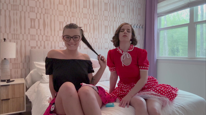 Kink in Time: Kloe Love & Ivy Wilder's Sultry '50s Jerk off Instruction 4K POV Double...