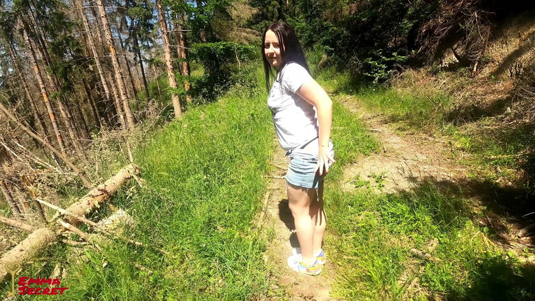 Emma Secret: Rehat mendaki! Sekarang giliran saya!