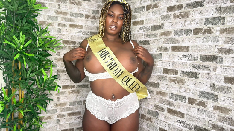 Xeinna Rose: Gli ha perso il mio compleanno - quindi ho fatto un...