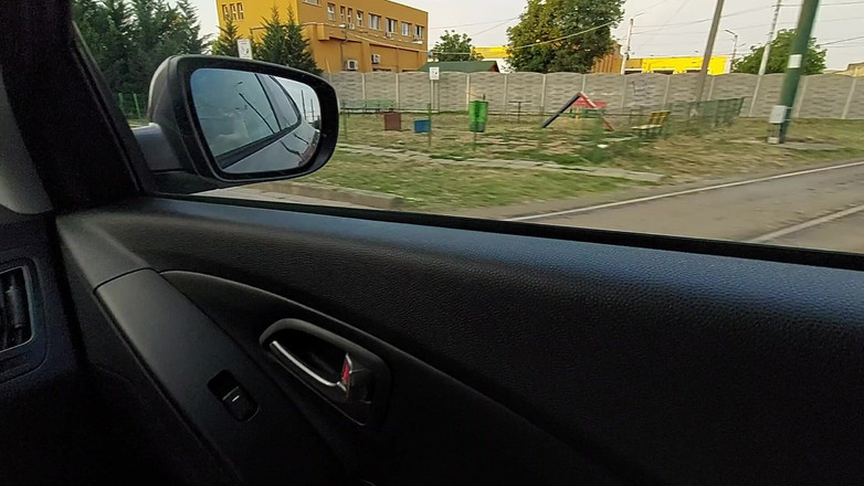 Step Mommy: Hijastro va a dar una vuelta en auto en la...