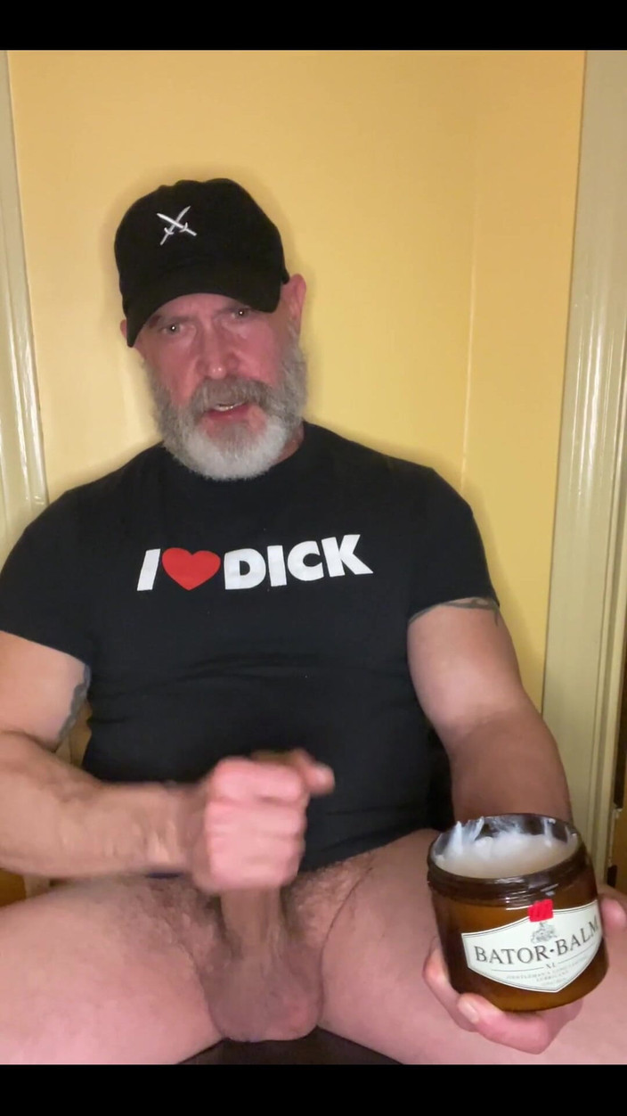 MrJamesYork: 我喜欢鸡巴