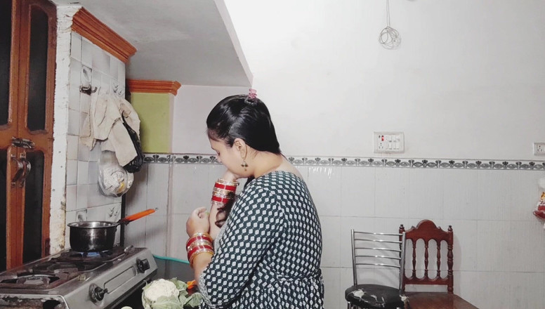 Puja555: Blowjob menghisap zakar besar