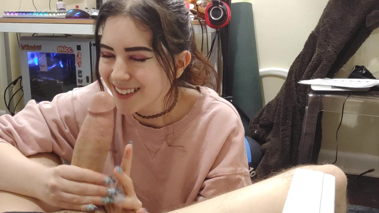 lilredvelvettt: Big Dick Cock Worship
