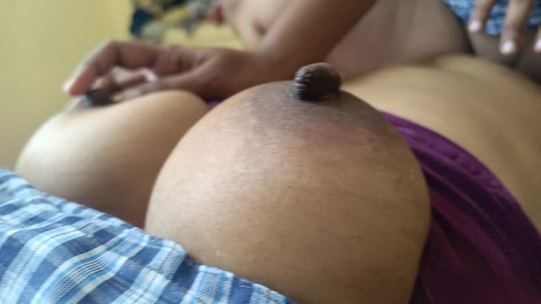 Pushpa studio: Студентки в униформе