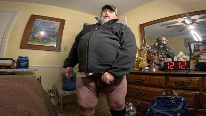 GeneWadexxx: そのズボンを脱ぐのが待ちきれなかった