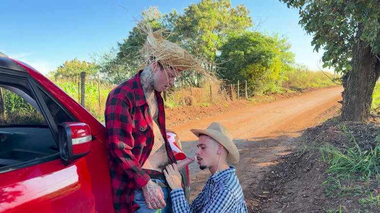 ErickDiazSp: I Got Lost in the Cornfield and Needed Help From...