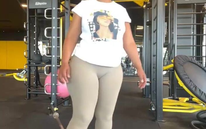 Big black clapping booties: Kel başlı büyük götüme attır, bölüm 1048