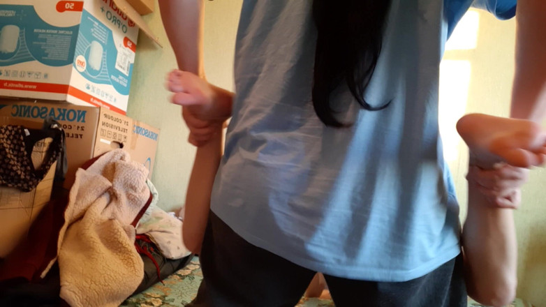 Lesbian-candys: Mi-am pus un vibrator legat sub pantaloni și mi-am futut iubita
