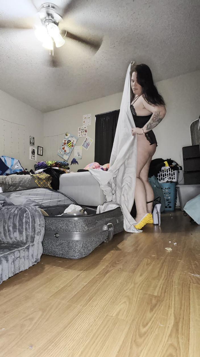TheKinkyPwrLftr: Mijn kamer schoonmaken