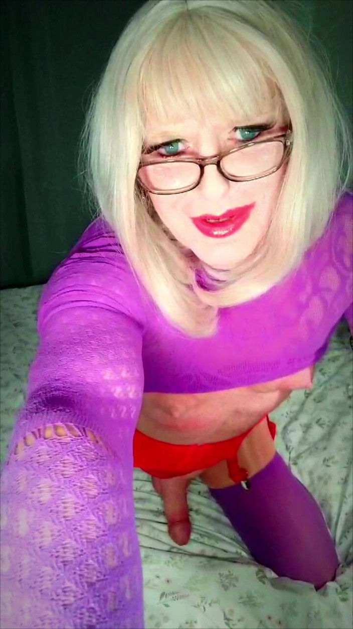 Emma Browne: Transvestiten-solo, großes sperma