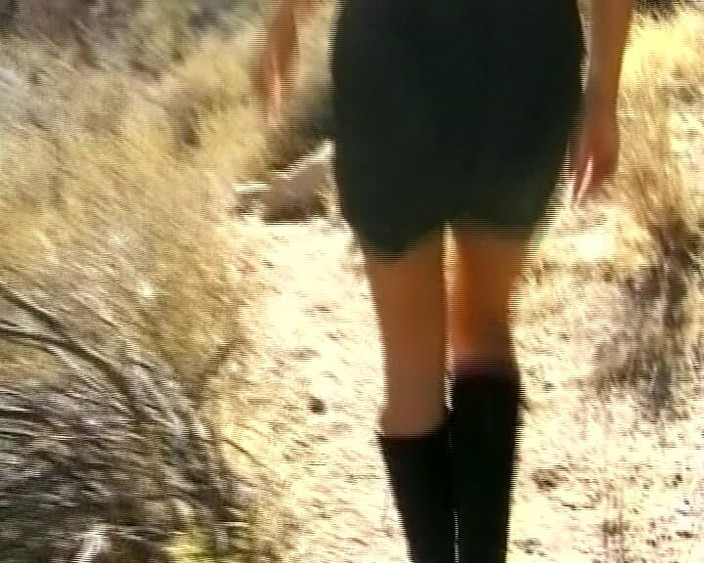 Hardcore German Club: 사막에서 야외에서 따먹히는 독일 창녀를 먹는 정액