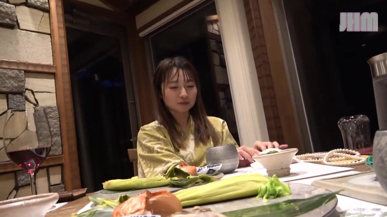 Japanese Hentai Matings: Resort Escape com Kanoka, uma mulher casada de 42 anos - 2