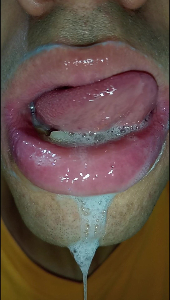 Rey rey: Saya mahukan susu awak di dalam mulut saya, lidah, fetish...