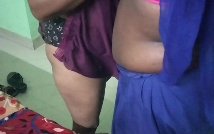 Benita sweety: Hintli desi ateşli lezbiyen videoları