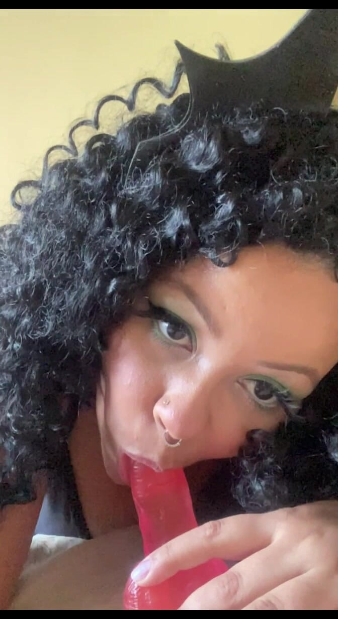 Cutiepiie Chubby: Cette BBW succube veut vous vider tout
