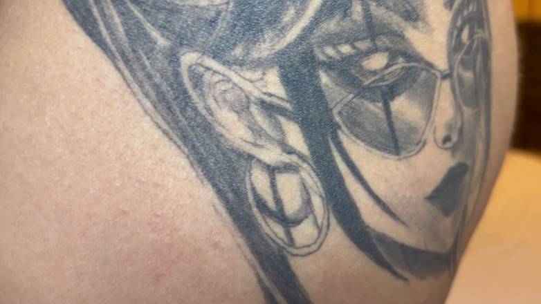 FknBoss: マリサはおもちゃで遊ぶのが大好きです