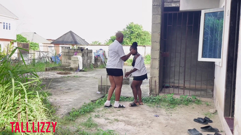 Tall_lizzy23: Pelajar Kolej Di Bangunan Umcompleted