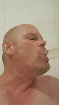 Sluts Sucking