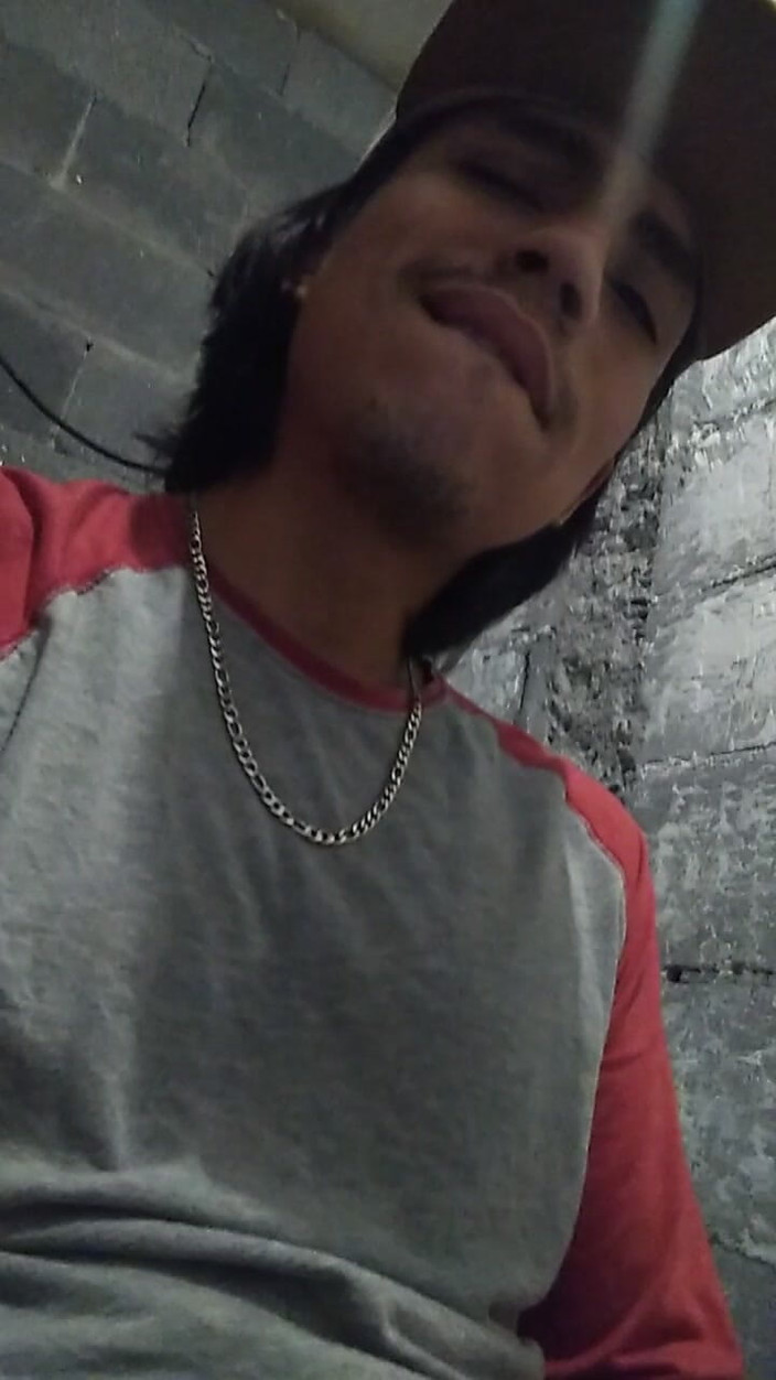 AlexAlejandro13: Entrare in bagno