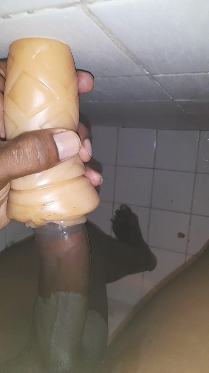 Black guy: Honění S8 E5