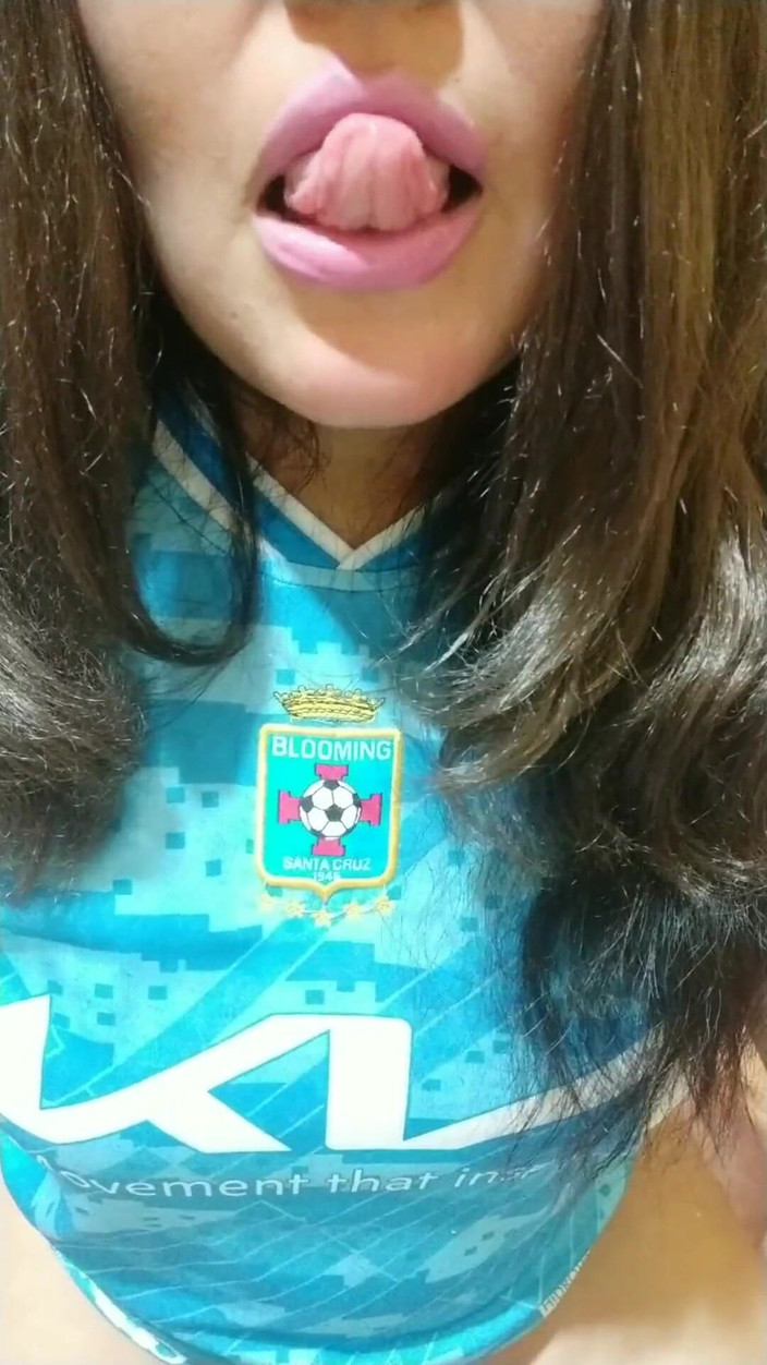 Carla Villalobos: Bekennen wat ik deed in de openbare badkamer met mijn...