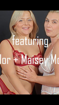 Jill Taylor & Maisey Monroe: 2 Blonde Teens Total Cock Worship